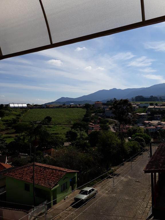 Hospedagem Joanópolis Esterno foto