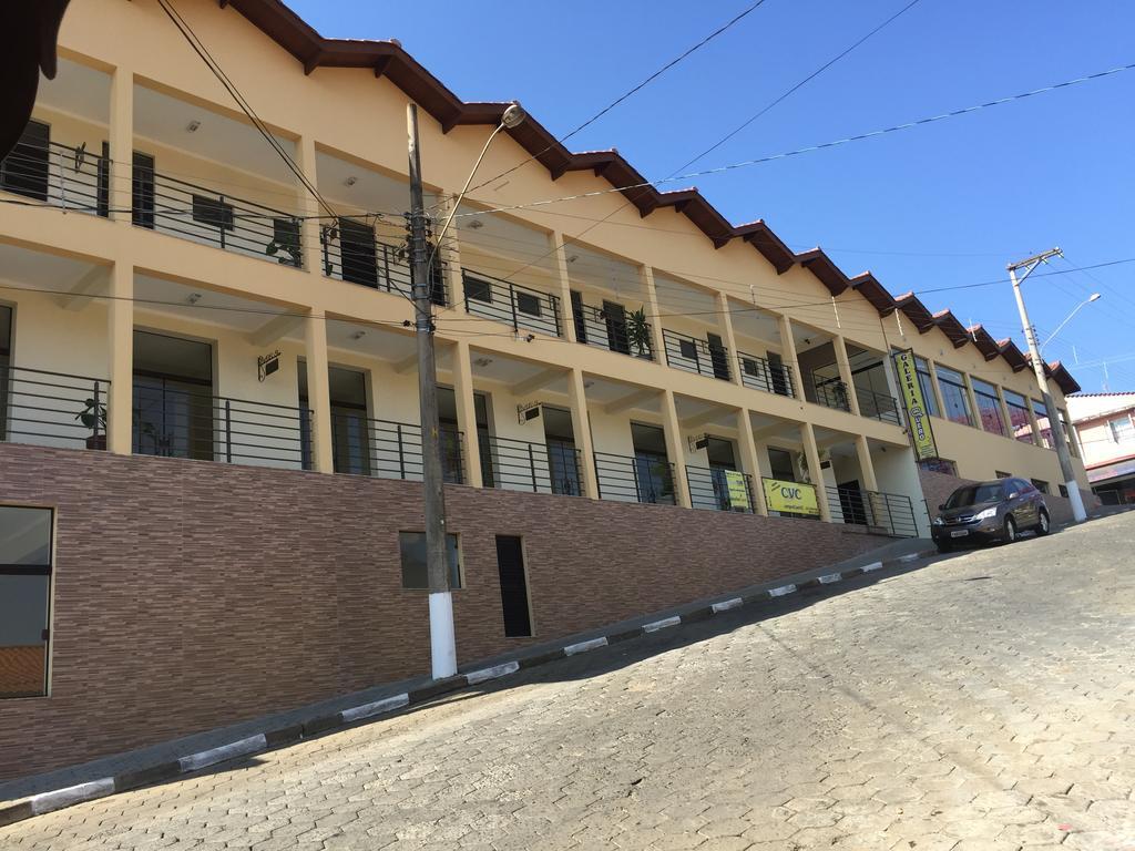 Hospedagem Joanópolis Esterno foto